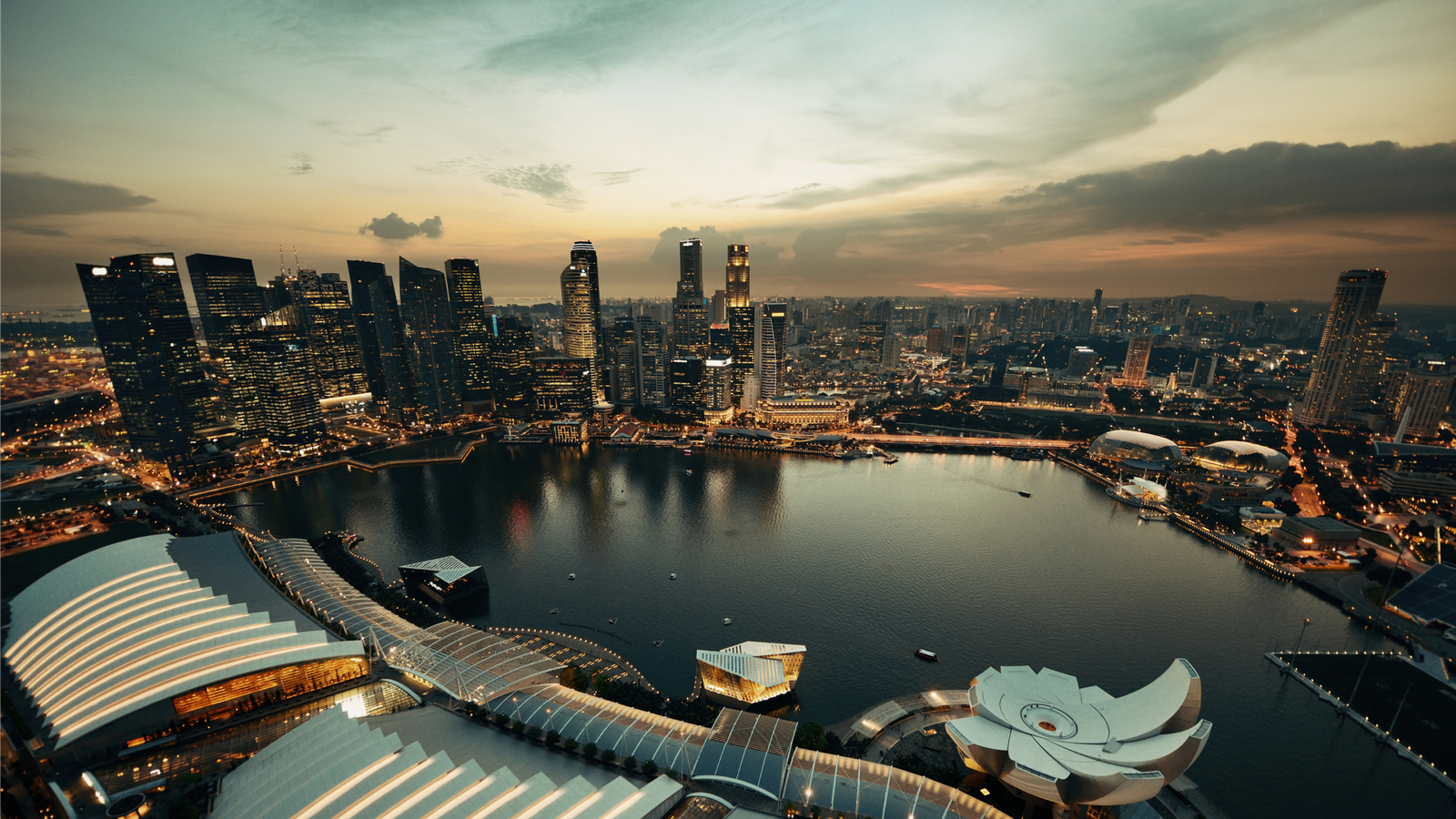 Retail Outlet, Orchard Road